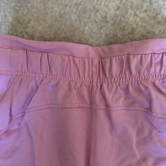 Inner Glow High Rise Short 3" - Picture 9 of 11